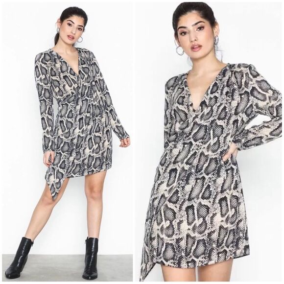 River Island Asymmetric Swing Dress in Grey Snake Print - Picture 1 of 11